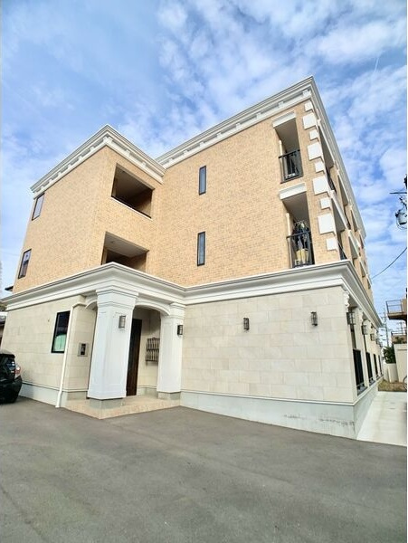 CENT FORCE HAKUUNのエントランス