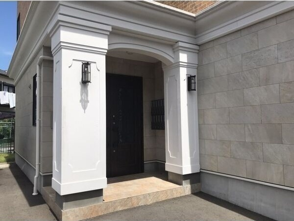 CENT FORCE HAKUUNのエントランス