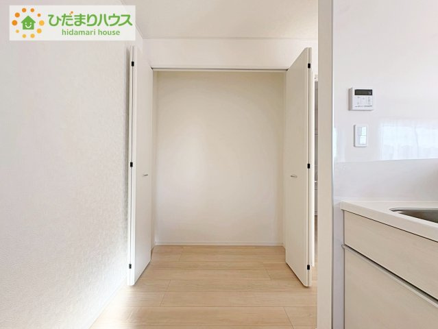 ひたちなか市磯崎町第3　新築戸建　2号棟の収納|家事導線に収納完備！
