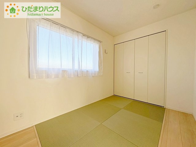 ひたちなか市磯崎町第3　新築戸建　2号棟の和室|赤ちゃんスペースや客間など、多彩な用途で使用できる和室☆