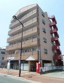 オーシャン本町の外観