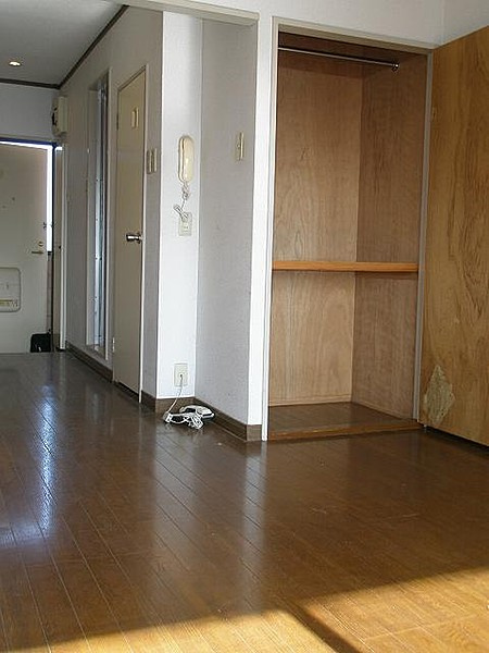 オーシャン本町の寝室