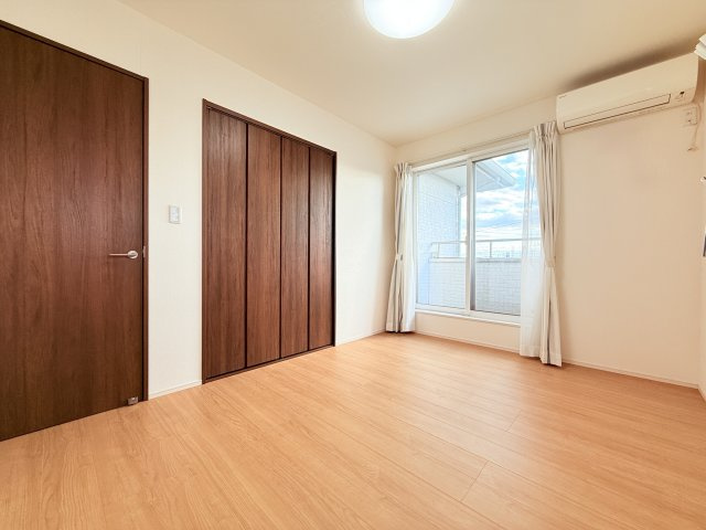 【オール電化】結城市大字結城中古戸建の洋室