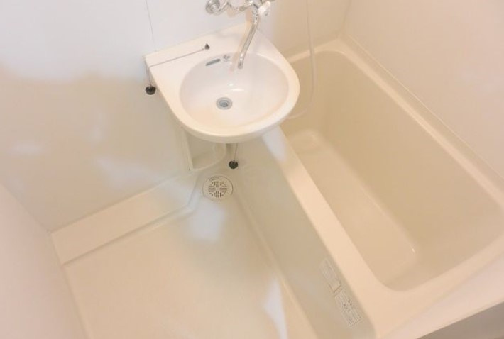 リリエンベルグ弐番館の浴室