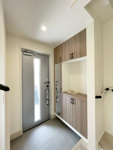 【玄関】 | 前橋市南町２丁目　3号棟