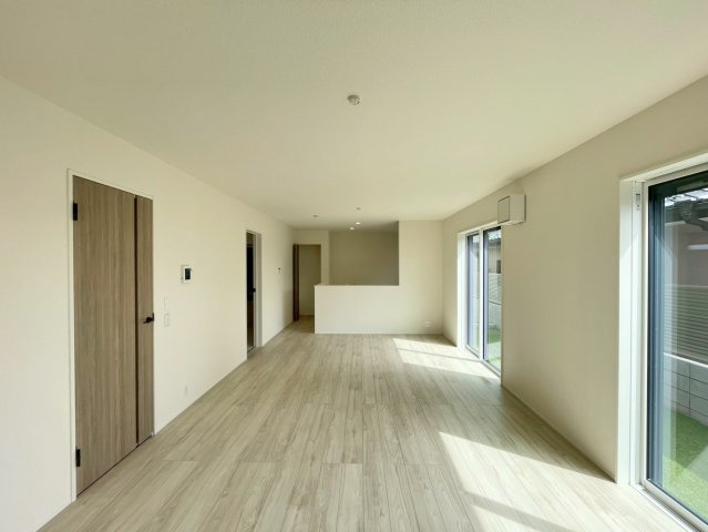 【居間・リビング】 | 前橋市南町２丁目　3号棟