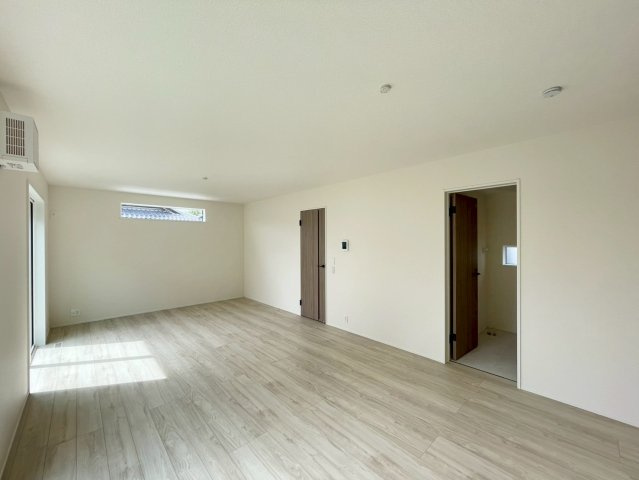 【居間・リビング】 | 前橋市南町２丁目　3号棟