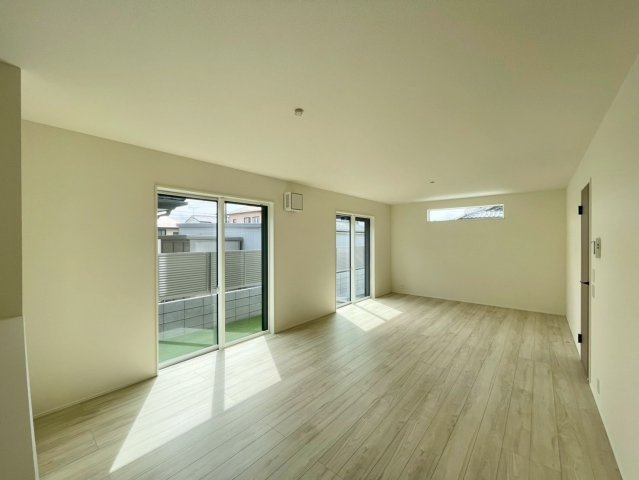 【居間・リビング】 | 前橋市南町２丁目　3号棟