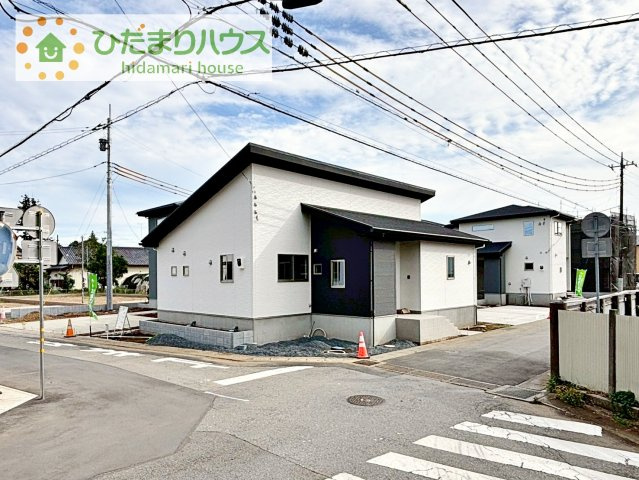 【外観】 | 牛久市牛久町7期　新築戸建　1号棟 | 小学校まで徒歩2分！お子様の登下校も安心できる距離です♪