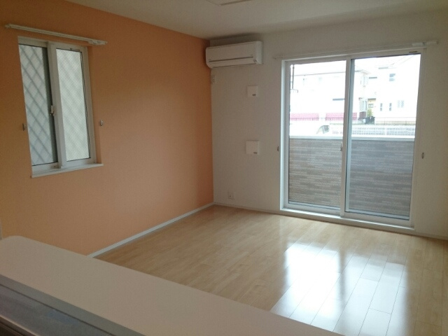 サニーコートⅣの居間・リビング