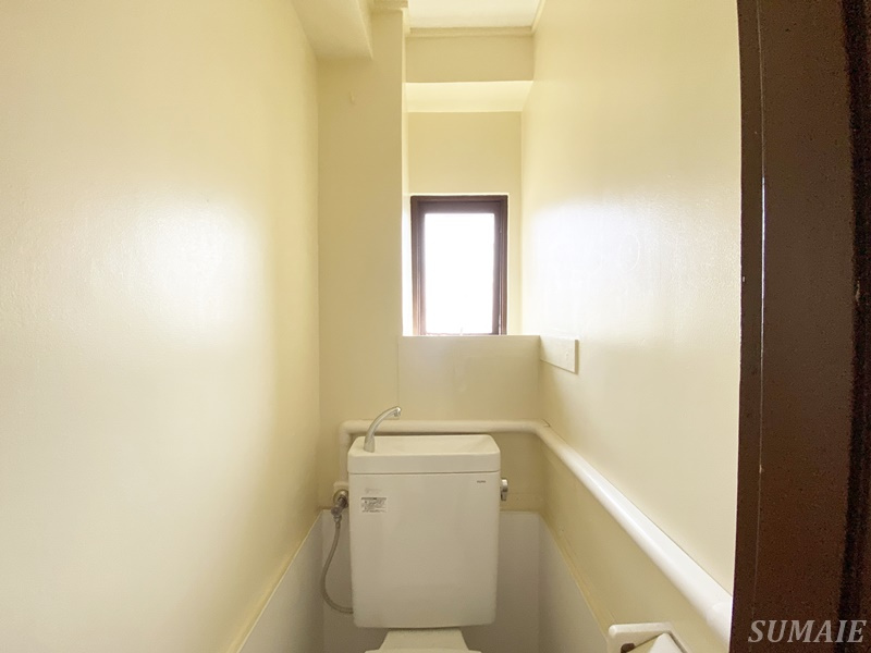 村上マンションのキッチン|キッチン上部に収納♬