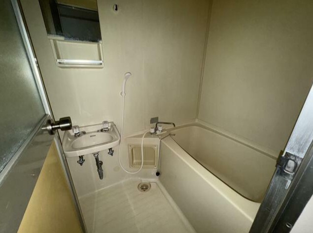 ウィンザー上北沢の浴室