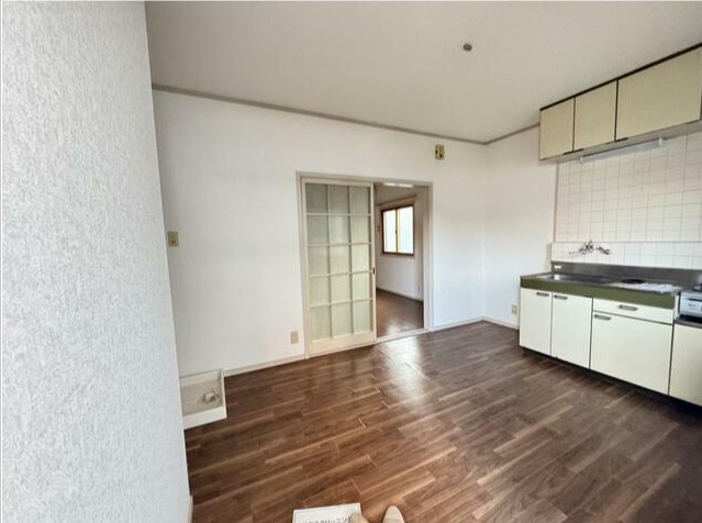 ウィンザー上北沢の居間・リビング