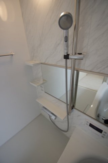 【浴室】 | 【仲介手数料無料！！】府中市四谷4丁目　新築戸建て（全14棟）5号棟　4830万円