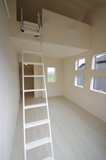 【寝室】 | 【仲介手数料無料！！】府中市四谷4丁目　新築戸建て（全14棟）5号棟　4830万円