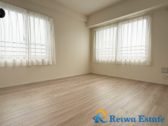 ライオンズプラザ茅ヶ崎の洋室