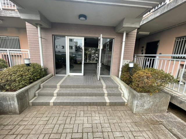 ベルフラット吉野のエントランス