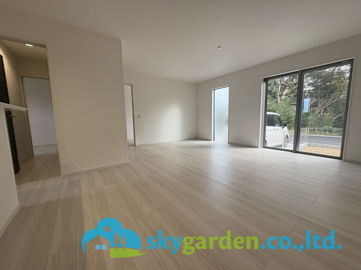 茅ヶ崎市円蔵3期　新築戸建　全2棟2号棟の居間・リビング