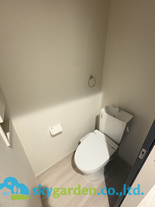 茅ヶ崎市円蔵3期　新築戸建　全2棟2号棟のトイレ