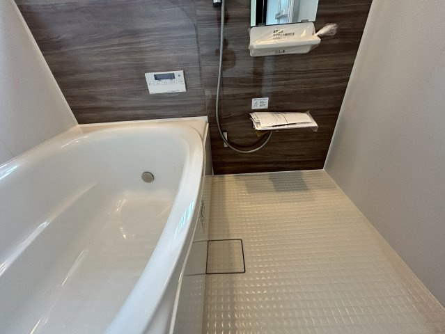 大木町大角中古住宅の浴室