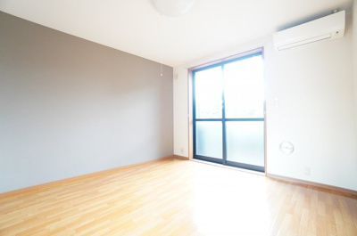 【居間・リビング】 | ブランシュール | ※同物件・同タイプの写真です。