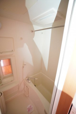 【浴室】 | ブランシュール | ※同物件・同タイプの写真です。