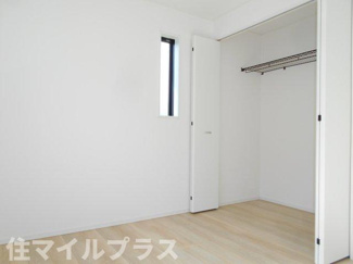 【洋室】 | 二本松市竹田2丁目新築一戸建て5棟 | 明るい洋室です