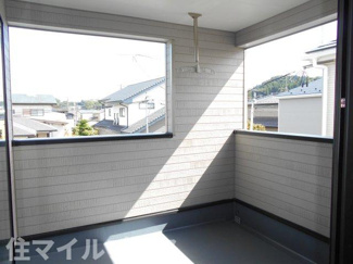 【バルコニー】 | 二本松市竹田2丁目新築一戸建て5棟 | バルコニーからの眺めを楽しみながら食事をしませんか