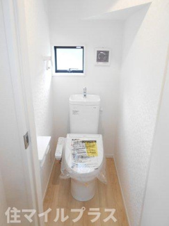 【トイレ】 | 二本松市竹田2丁目新築一戸建て5棟 | 落ち着いた色調のトイレです