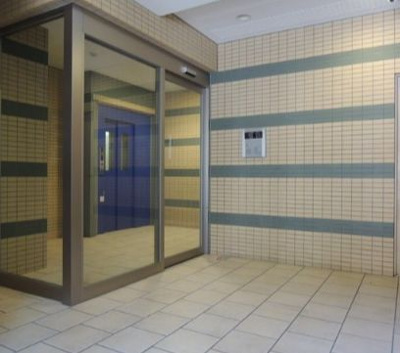 【エントランス】 | スパッツィオフォルテ | 落ち着いたエントランスです