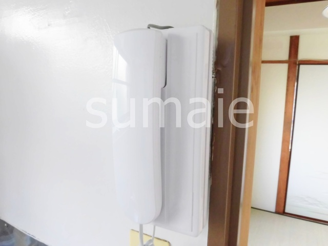 村上マンションのセキュリティ|インターホンついてます