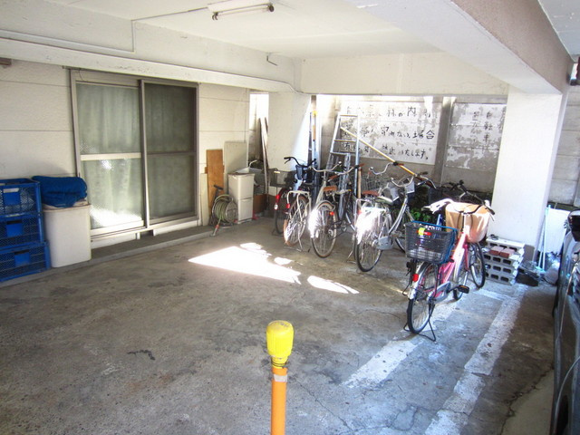 村上マンションのその他共用部分|自転車置けます♪