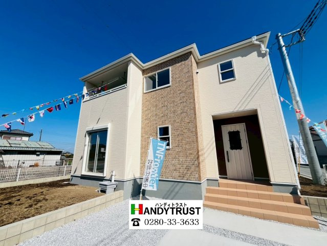 【Livele Garden】　下都賀郡野木町潤島　第２　全2邸の外観|建物完成して内覧可能となりました♪60坪以上！土地広！全2棟現場、早くも1棟ご成約済みです（＾＾）ぜひ、お気軽にお問い合わせください♪
2026年3月撮影