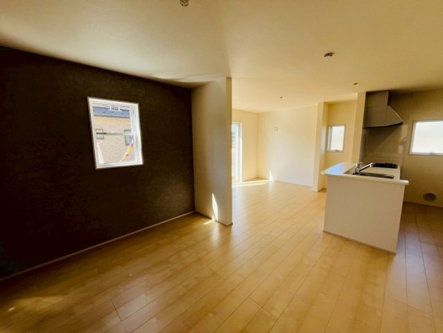 【Livele Garden】　下都賀郡野木町潤島　第２　全2邸の前面道路含む現地写真|〇前面道路〇
東側約6m
閑静な住宅街です♪
2025年12月撮影