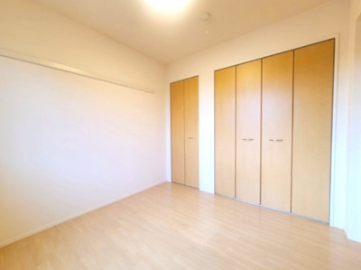 【洋室】 | リーセント・メゾンS