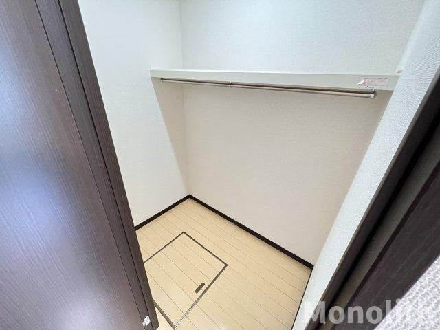 フジパレス鳳西の収納|ウォークインクローゼット