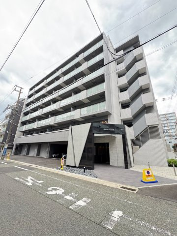 ORIENTAL FLATS KOBEの外観