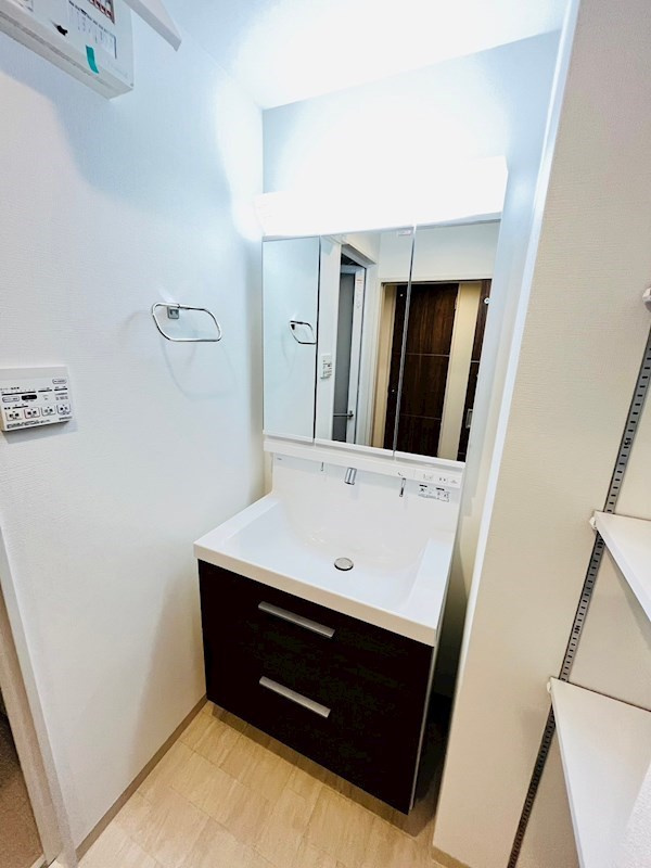 ORIENTAL FLATS KOBEの洗面所