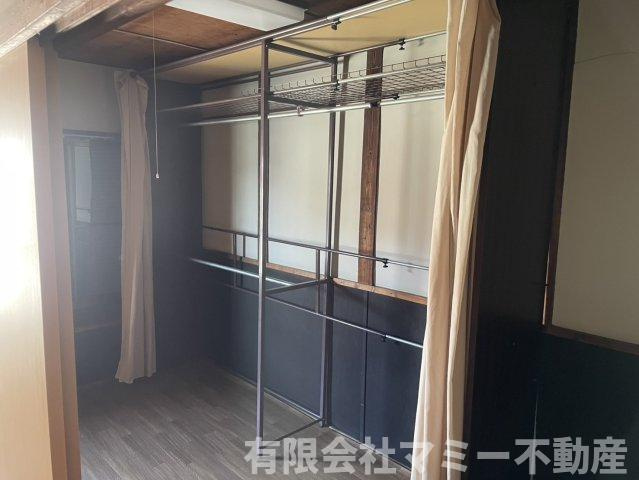 【収納】 | 七つ屋町戸建C | 2F収納