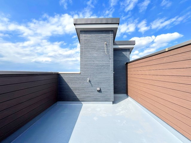 旭区白根８丁目　新築戸建て