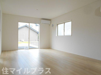 【居間・リビング】 | 二本松市竹田2丁目新築一戸建て5棟 | おしゃれなリビングです