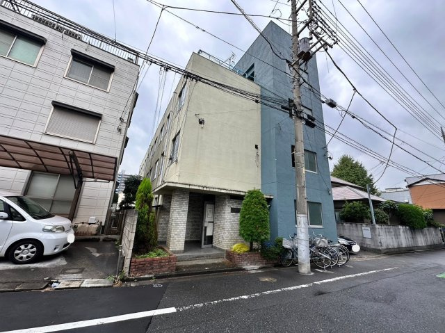 メゾンダイトウの外観