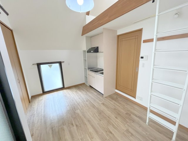 アレグレア桜の居間・リビング