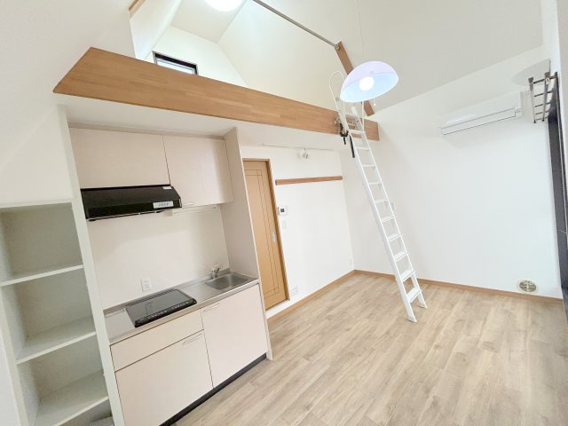 アレグレア桜の居間・リビング