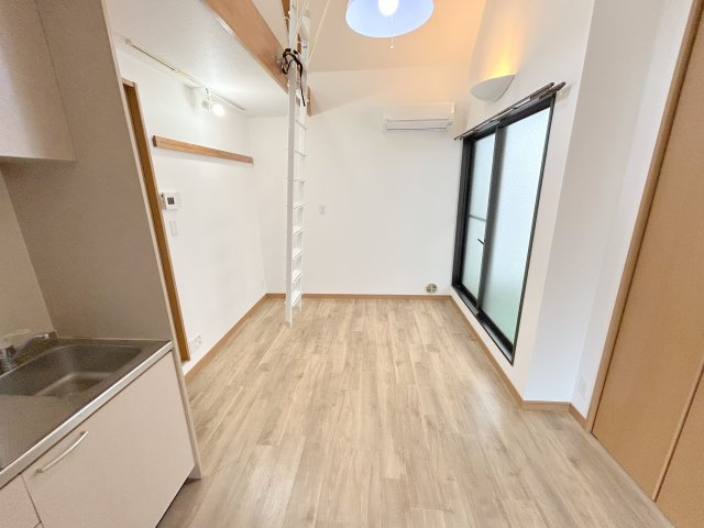 アレグレア桜の居間・リビング