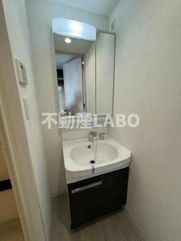 プレサンス大正フレンジの洗面所