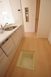 【キッチン】 | 【仲介手数料無料！！】府中市四谷4丁目　新築戸建て（全14棟）9号棟　4780万円