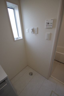 【ランドリースペース】 | 【仲介手数料無料！！】府中市四谷4丁目　新築戸建て（全14棟）9号棟　4780万円