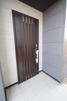 【玄関】 | 【仲介手数料無料！！】府中市四谷4丁目　新築戸建て（全14棟）9号棟　4780万円