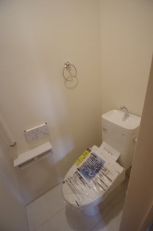 【トイレ】 | 【仲介手数料無料！！】府中市四谷4丁目　新築戸建て（全14棟）9号棟　4780万円